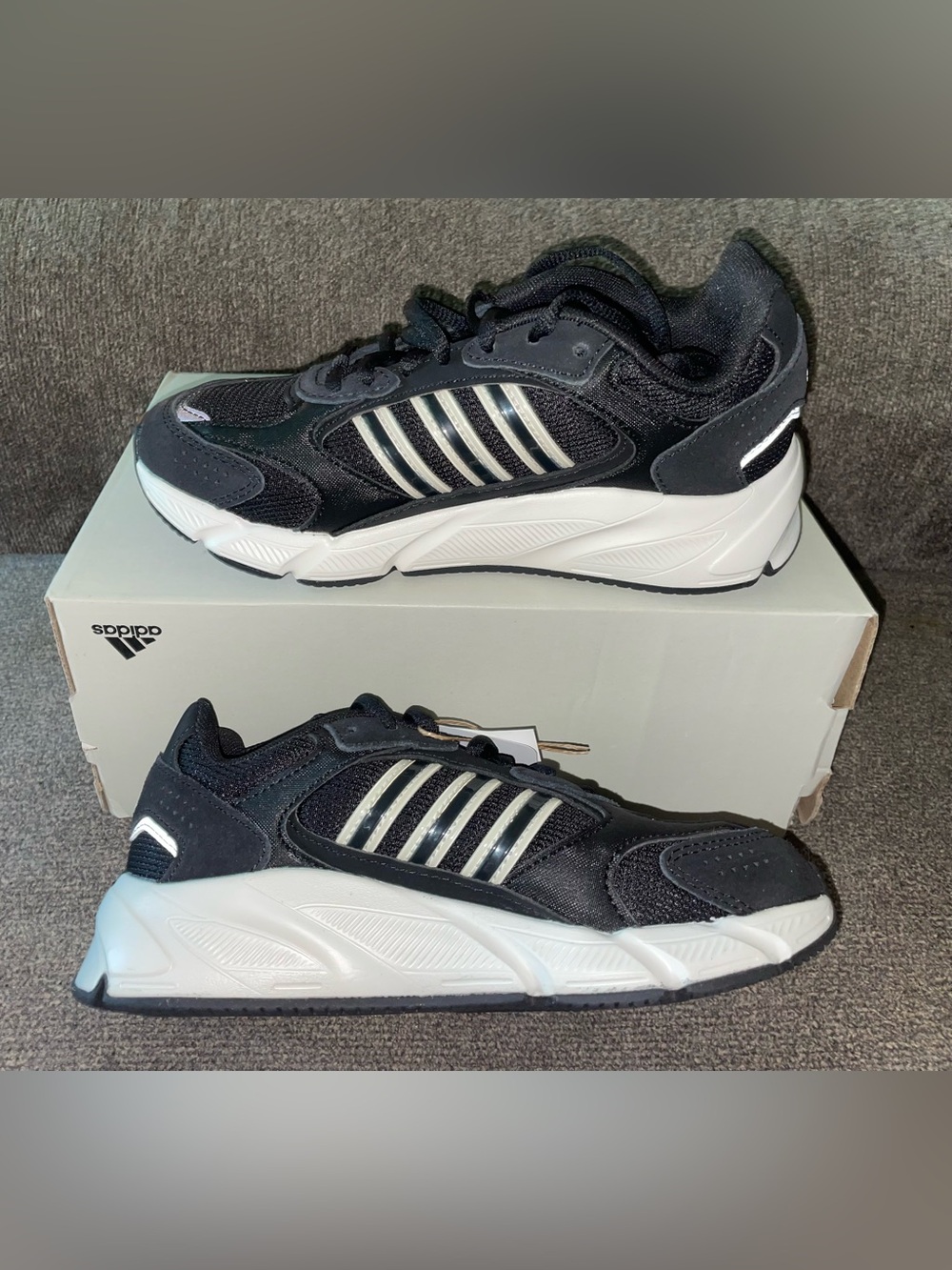 Women’s Size 5 Adidas Crazy Chaos 2000 Shoes